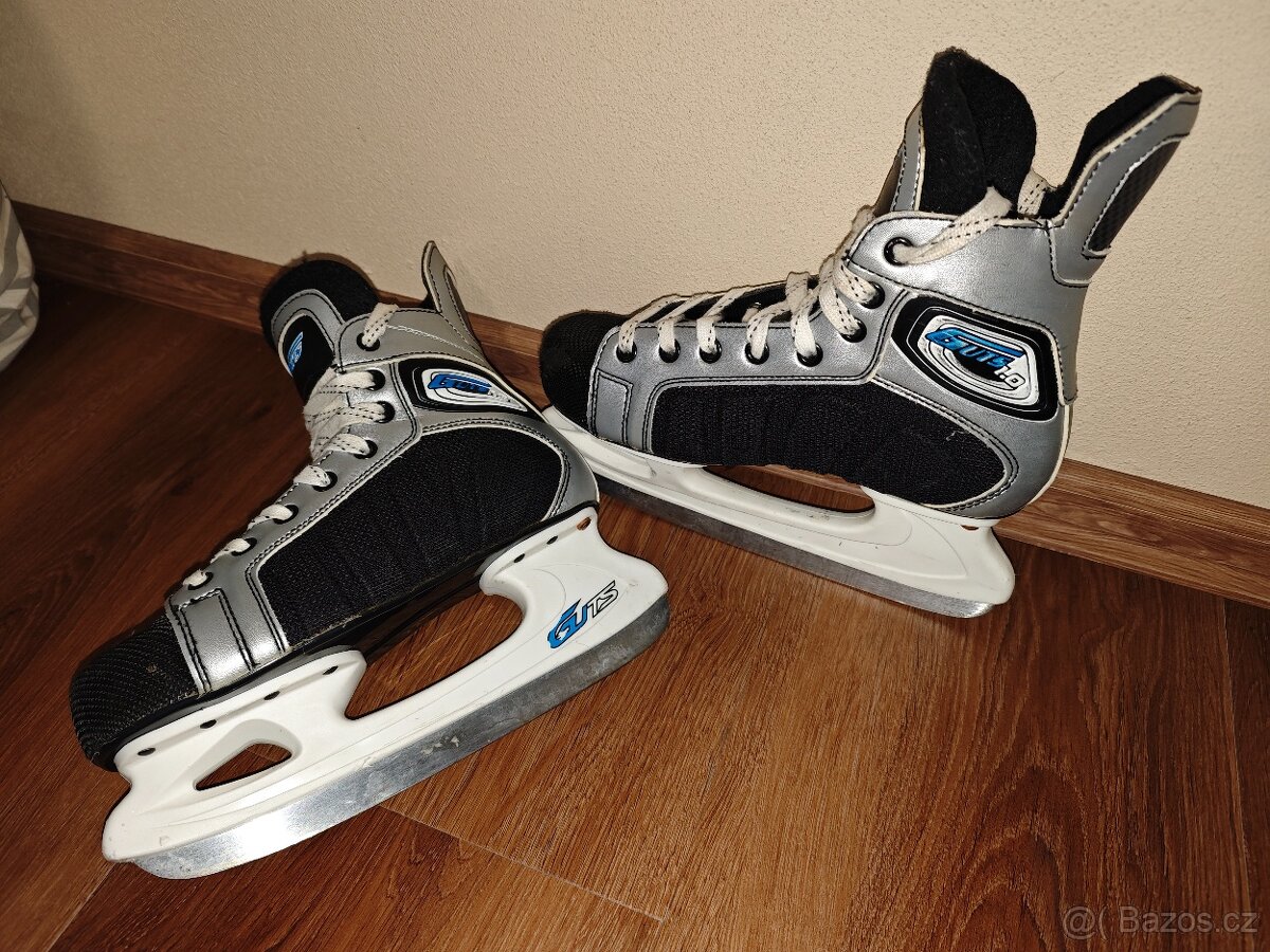 Lední brusle vel.38 - 2