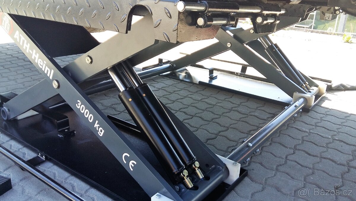 Mobilní NŮŽKOVÝ zvedák 3.000kg zdvih 960mm v ZÁRUCE - 2