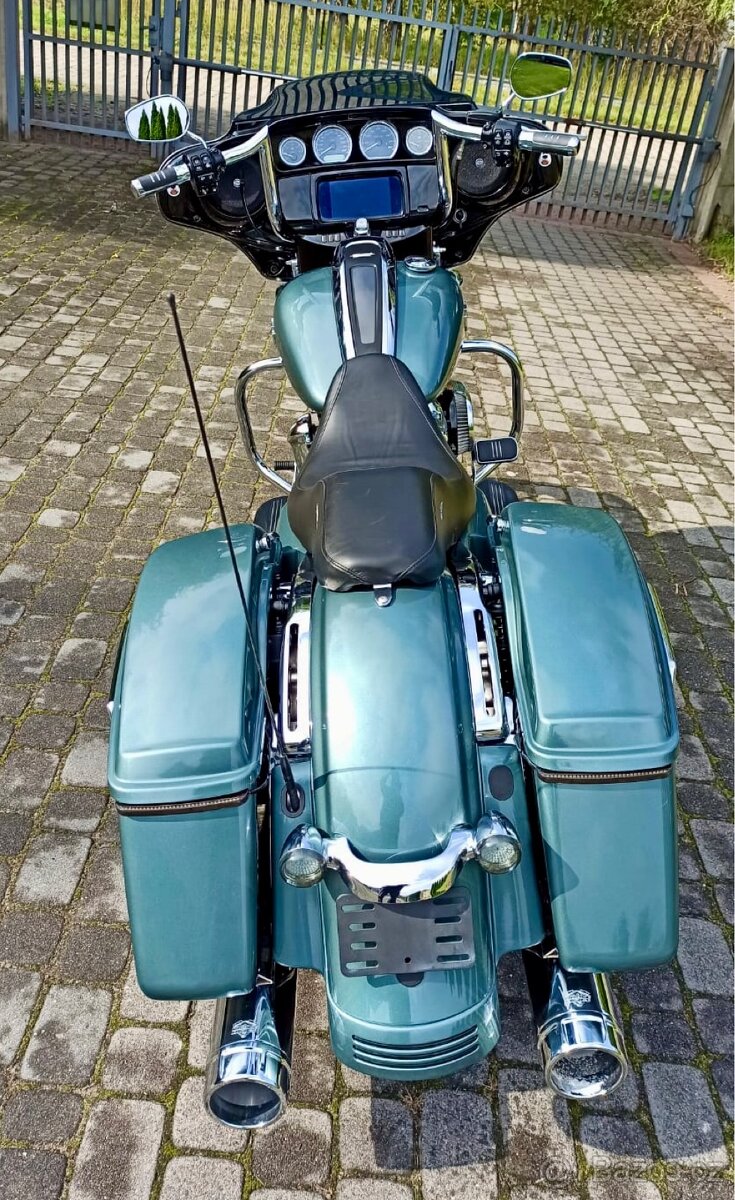 Street Glide Special 114ci – 2022 TOP stav - 2
