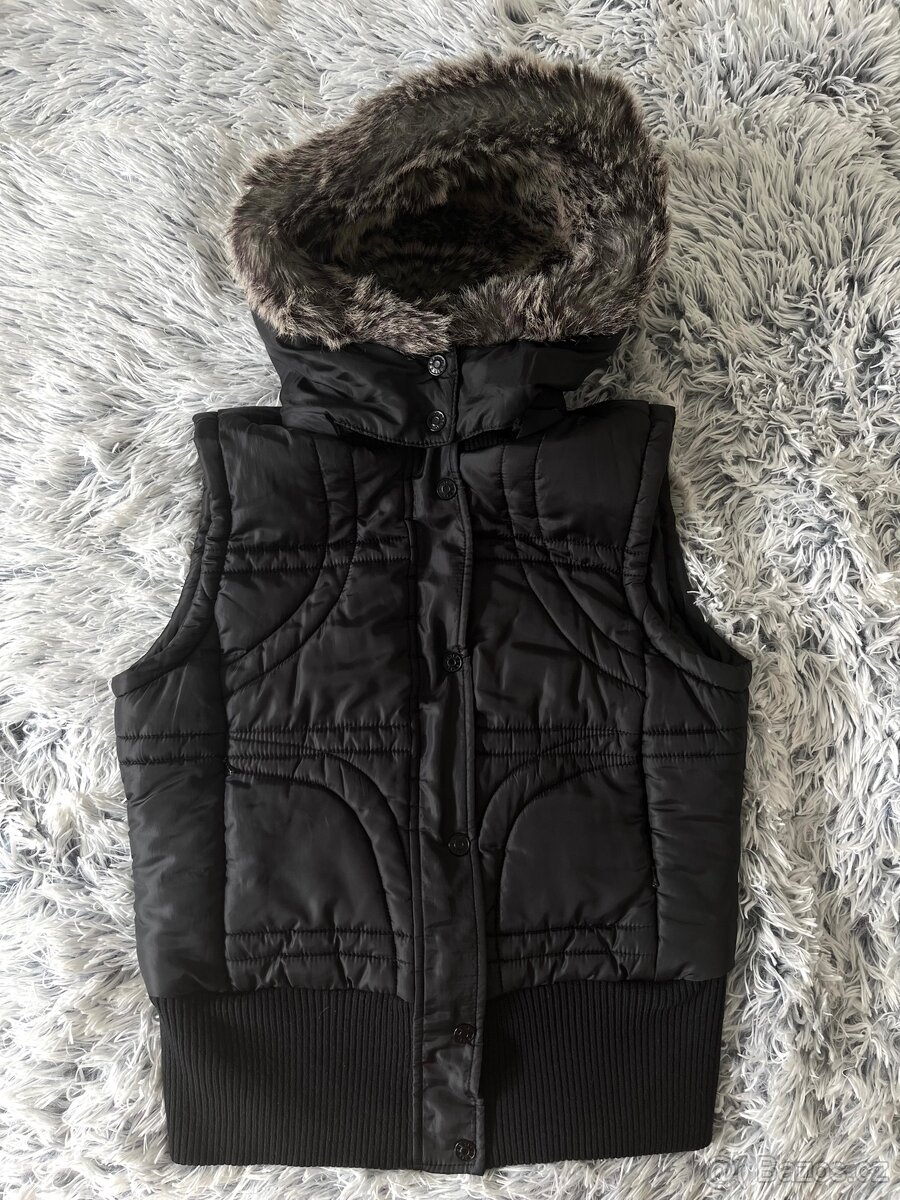 Vesta s kožešinou Oasis vel. M - 2