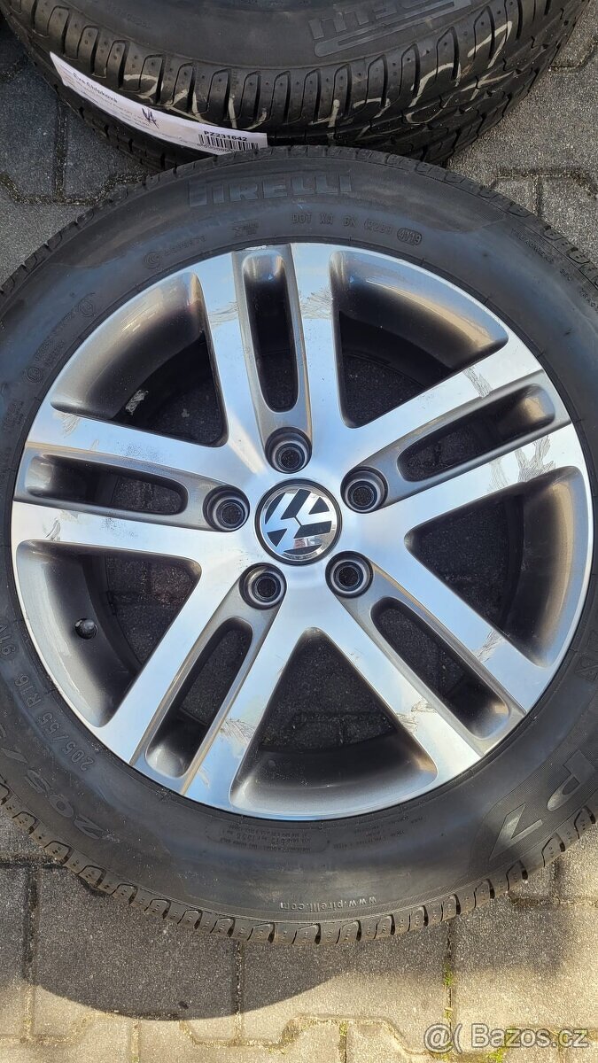 Alu kola VW Golf Touran 205/55 R16 pneu Pirelli 99% - 2