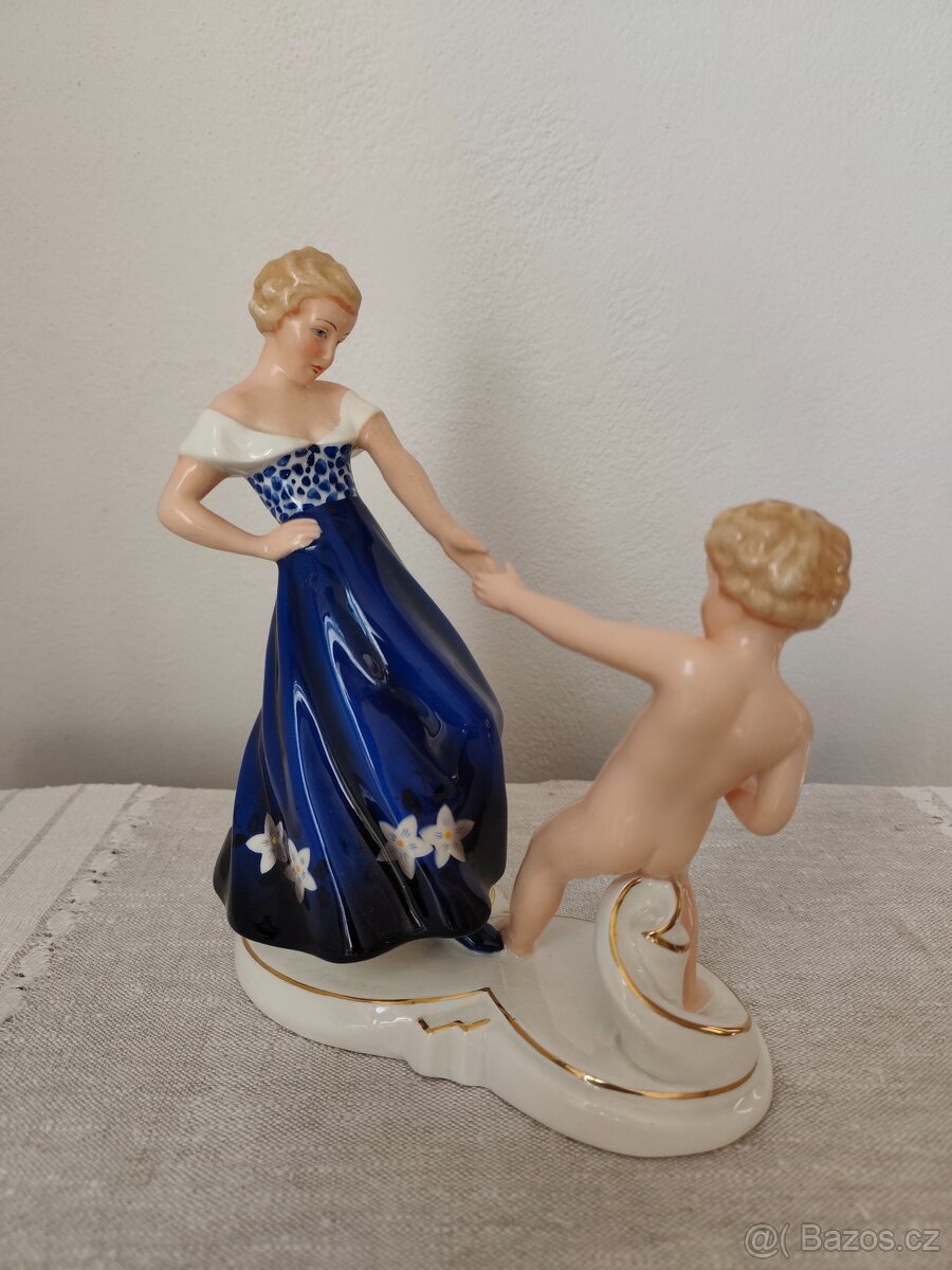 Royal dux porcelánová soška žena s dieťaťom - 2