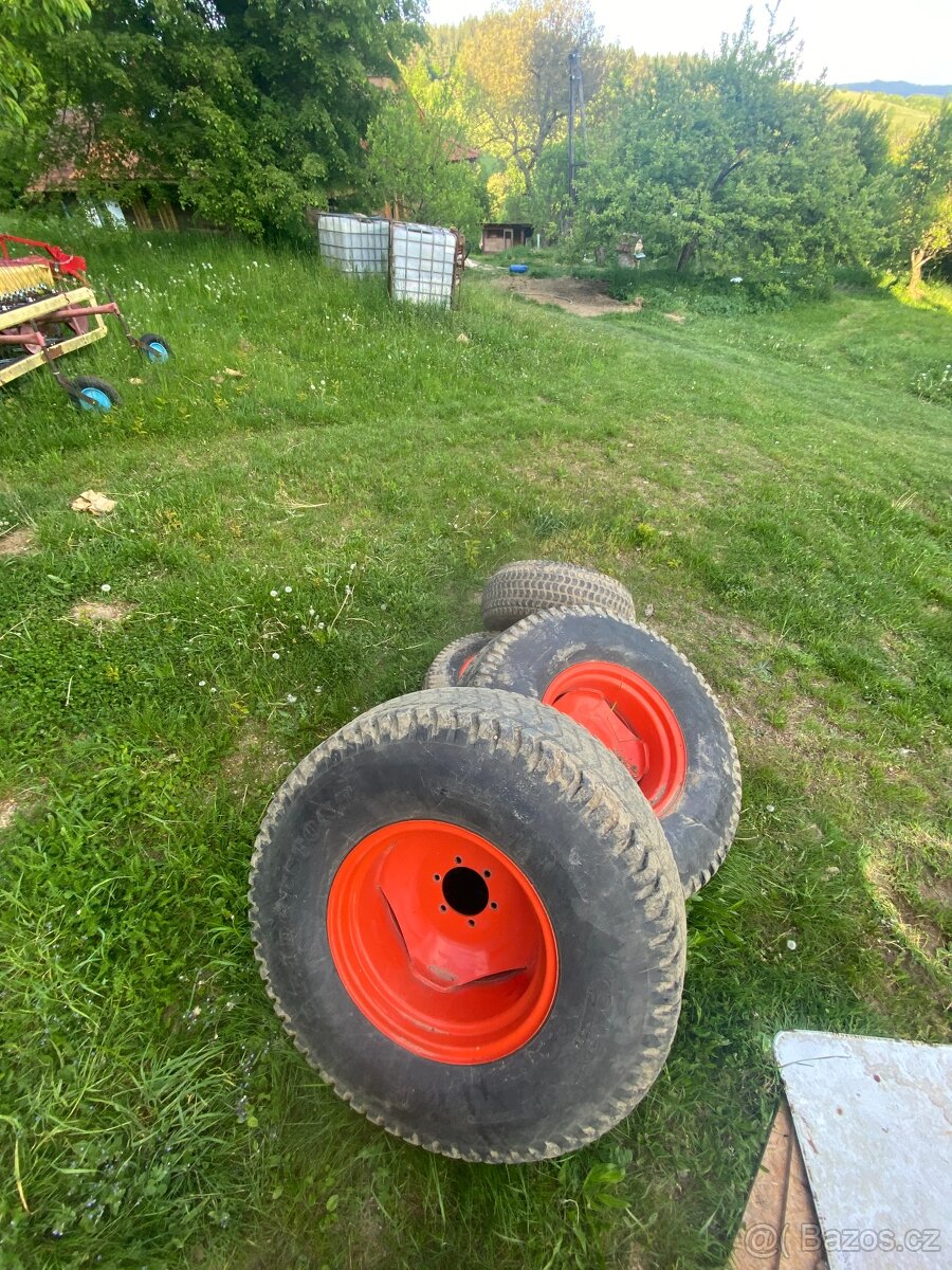 Kubota - 2