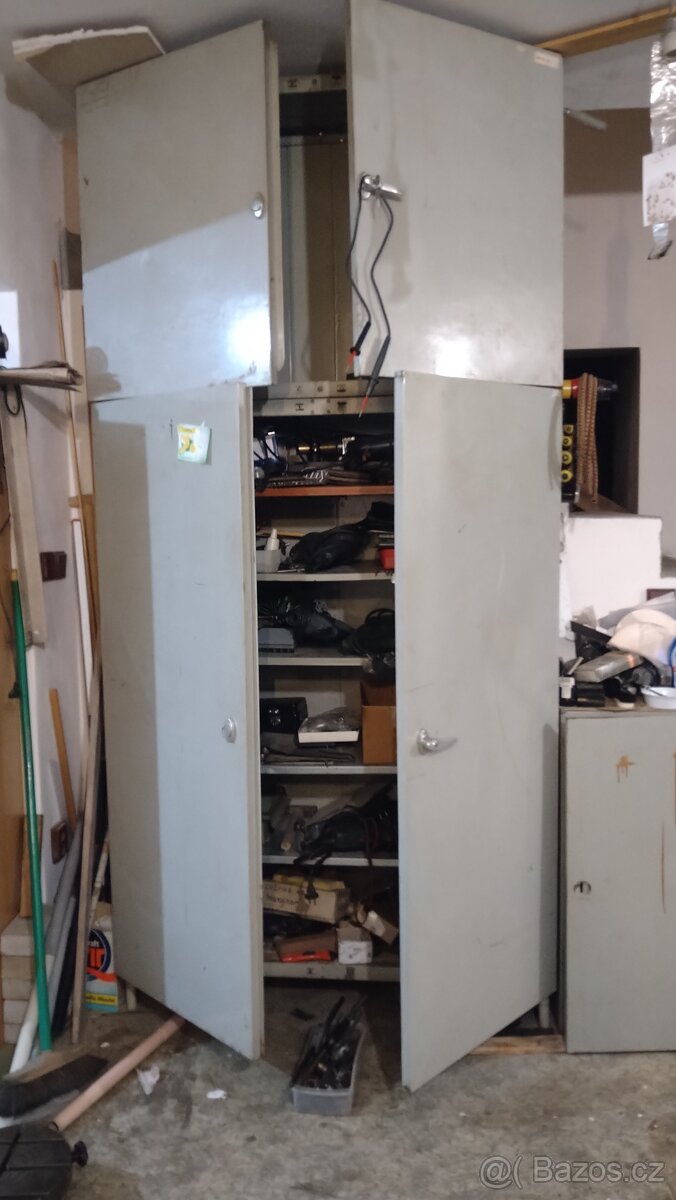 Plechová skříň regál skříň na nářadí - 2