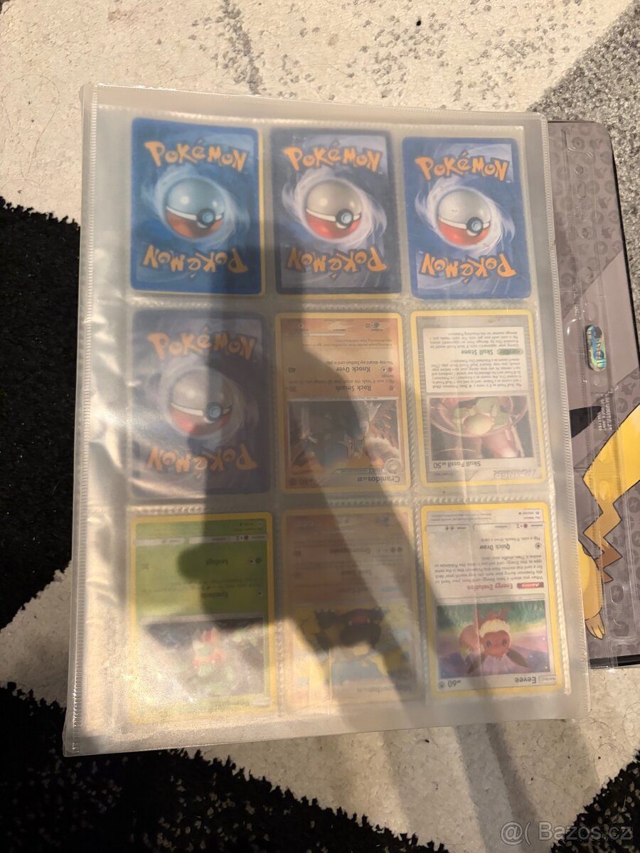 Sbírka pokemon karet - 2