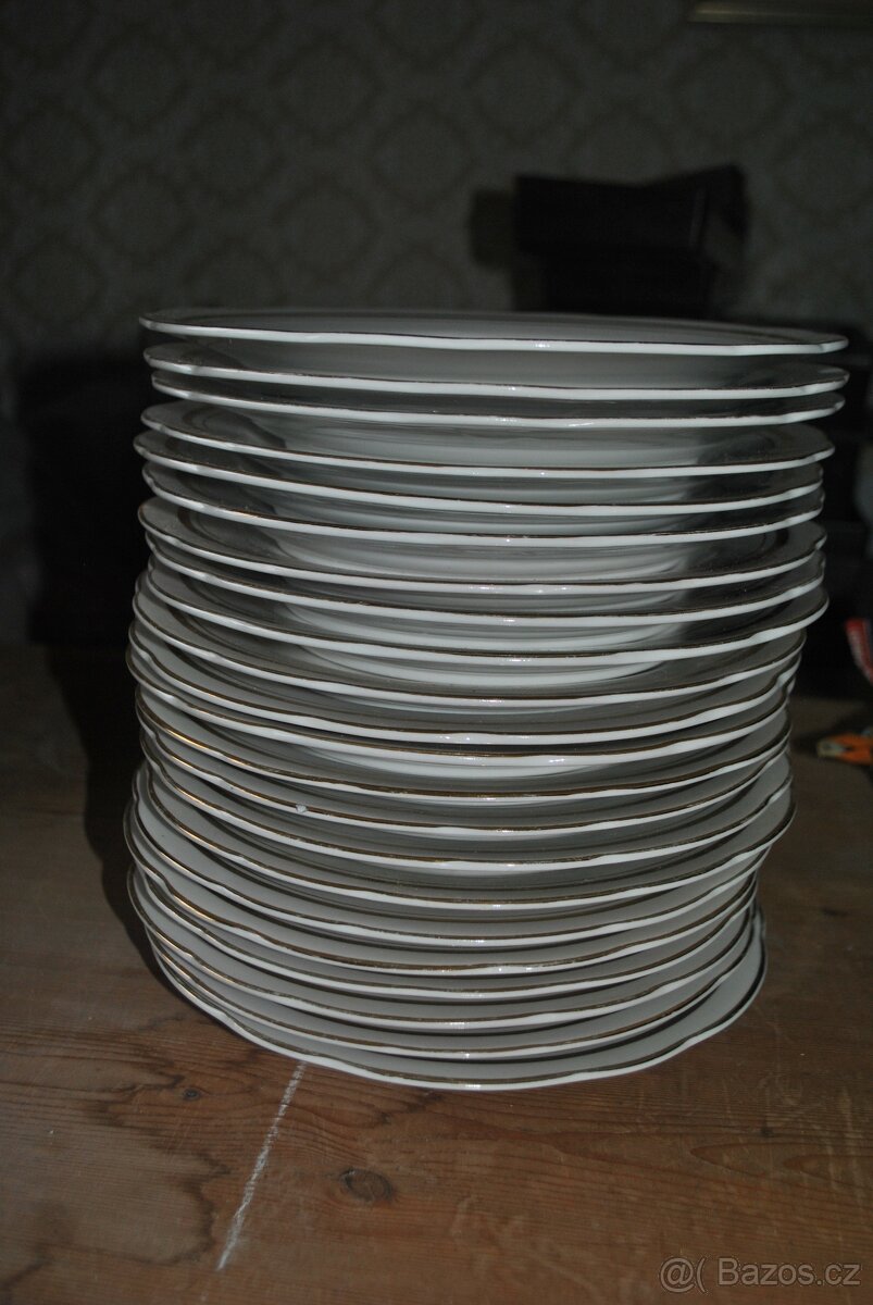 Sada talířů - 2