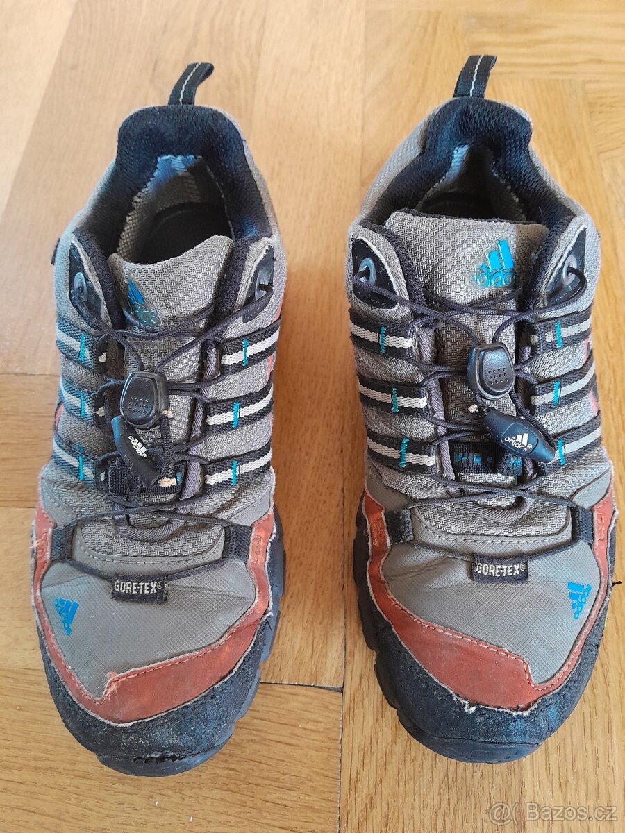 Botasky Adidas goretex Terrex - 2