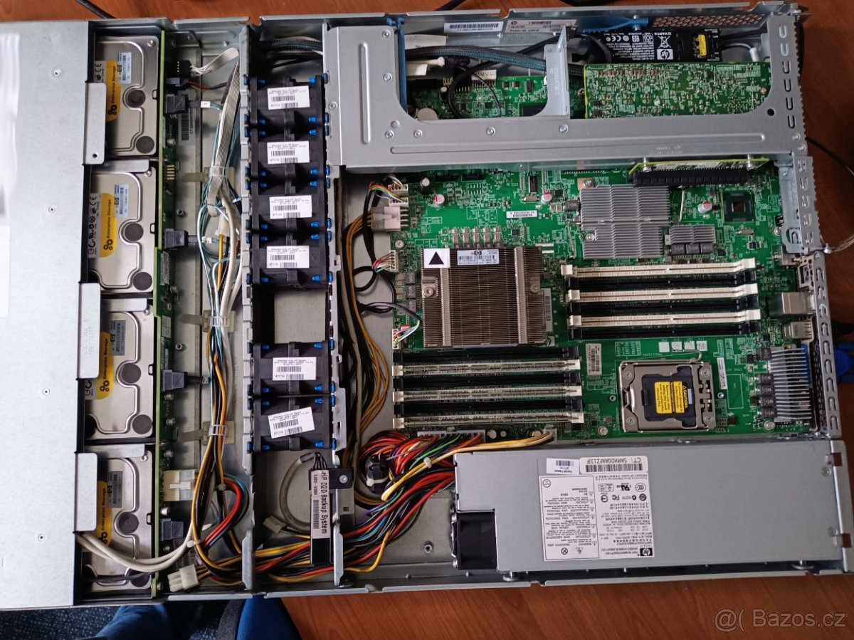 HP StorageWorks D2D2502i-G02/E5520@2.27GHz/24GB RAM/2TB HDD - 2