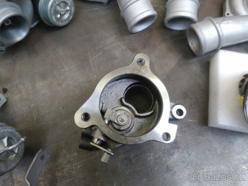 Prodám turbo k04-0022/0023 - 2