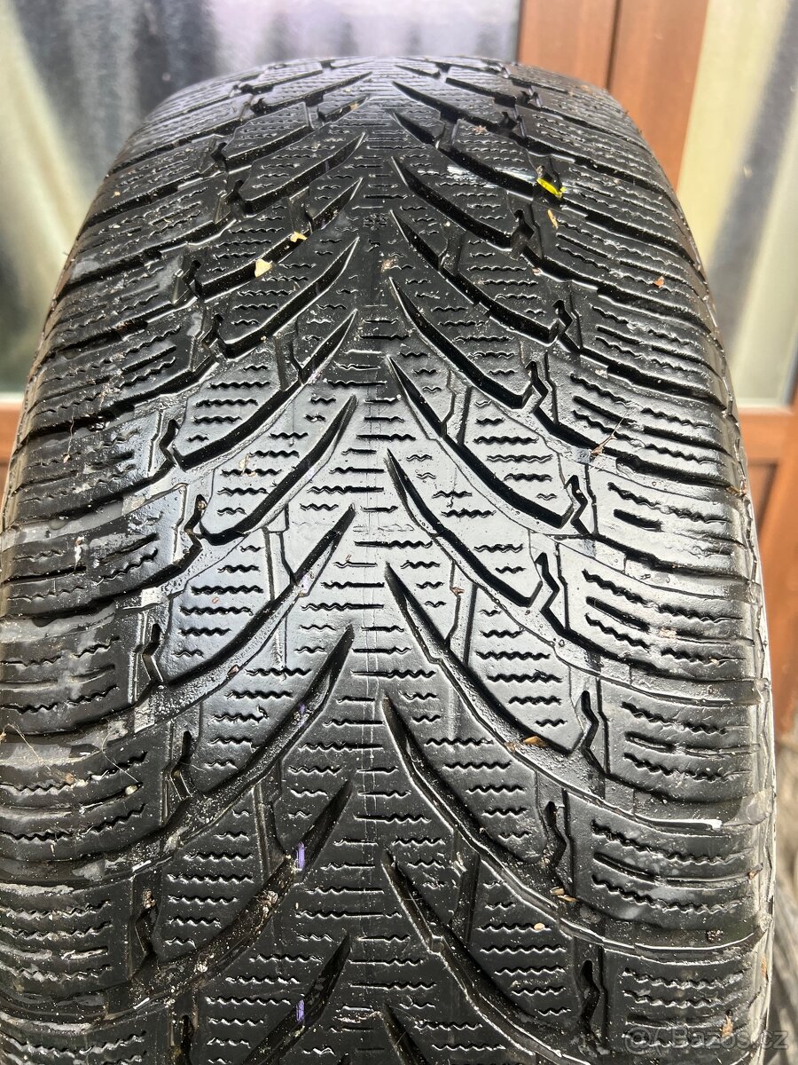 Zimní pneu 235/55R19 - 2