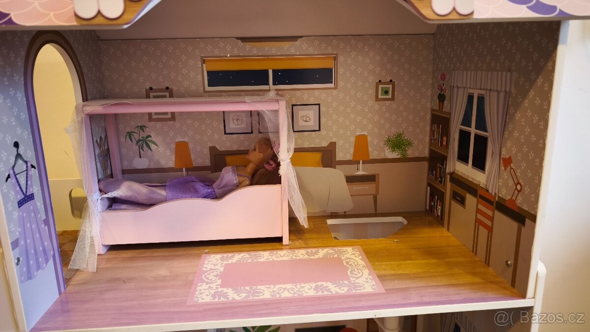 Domeček pro panenky - 2