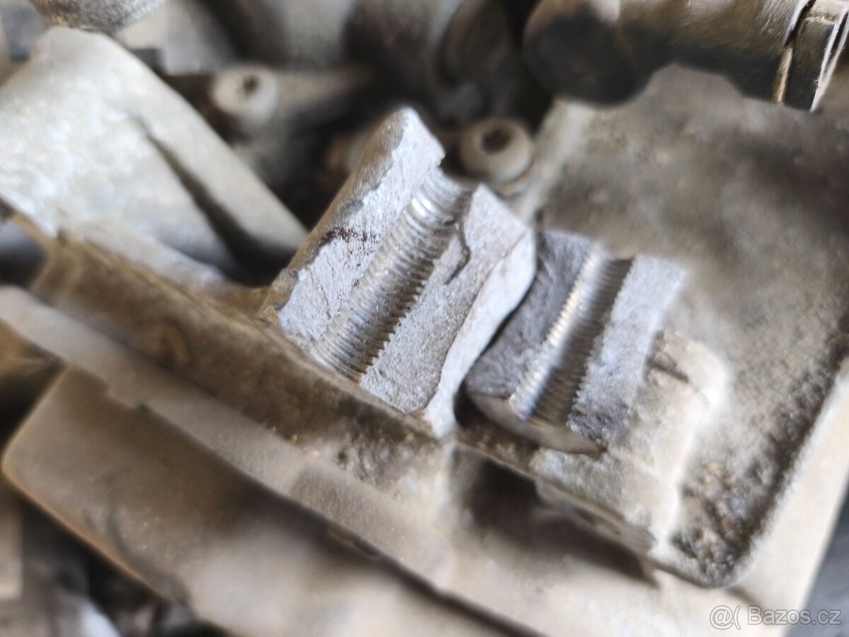 Š. Octavia 2, 1.6 TDI, převodovka - 2