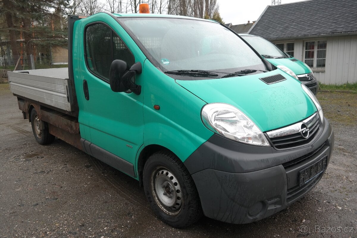 Opel Vivaro valník 2.0 CDTI  jen  37 100 km - 2