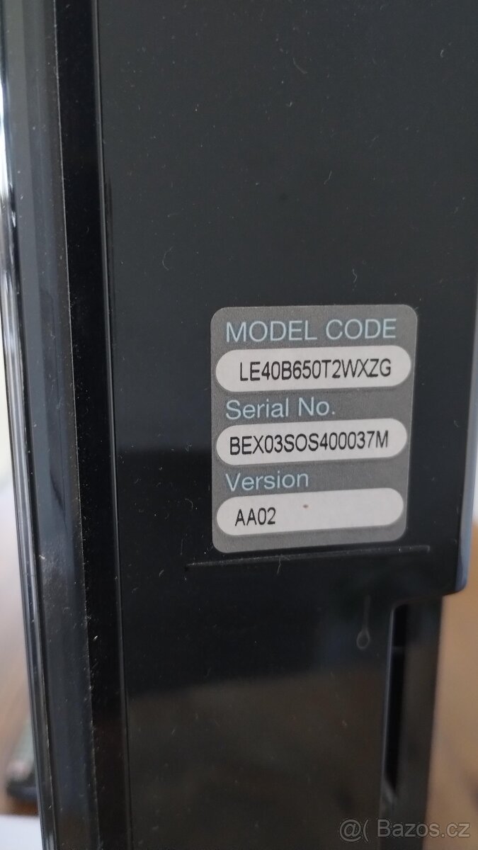 Samsung 40' FullHD TV 102cm 100Hz + set-top-box - 2