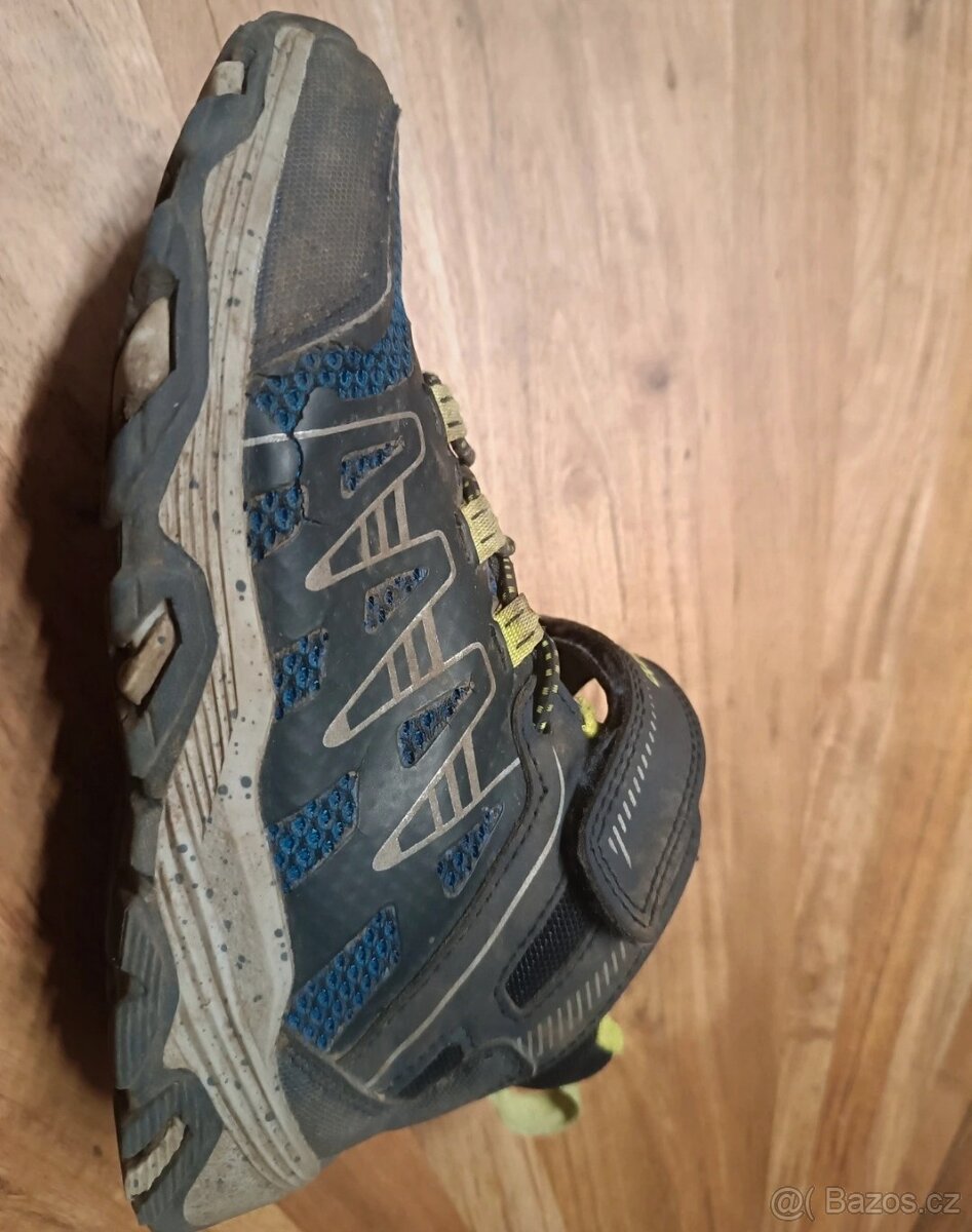 Podzimní a zimní boty vel 31 a 32 - 2