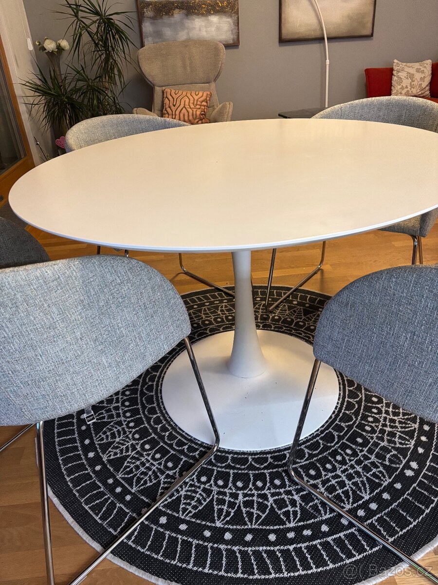 Kulaty jidelni stul bily a 4 kresilka - 2