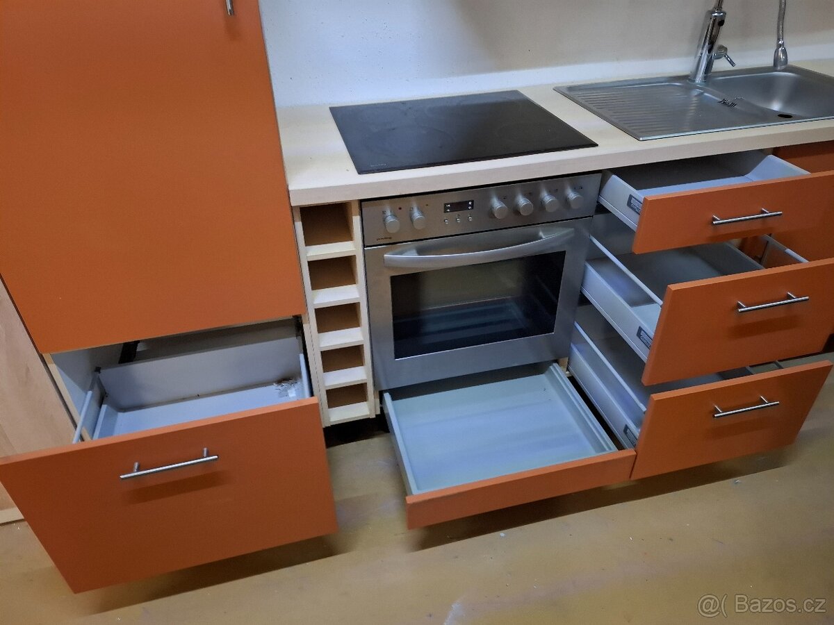 kuchyňská linka - 2