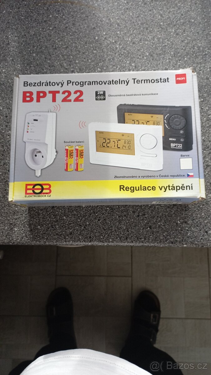 Bezdrátový programovatelný termostat. - 2