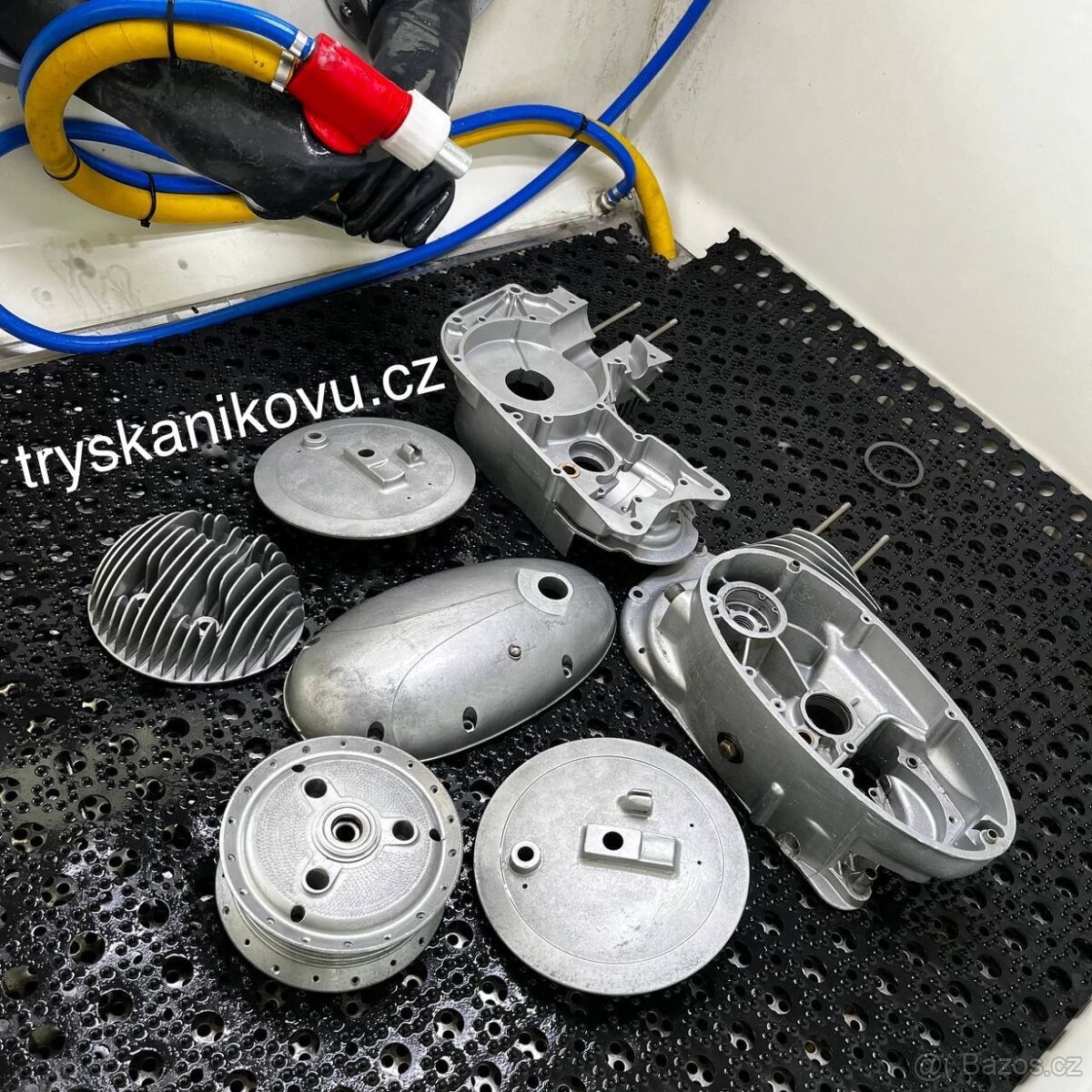 Aquablasting, vodní pískování, renovace auto - moto dílů - 2