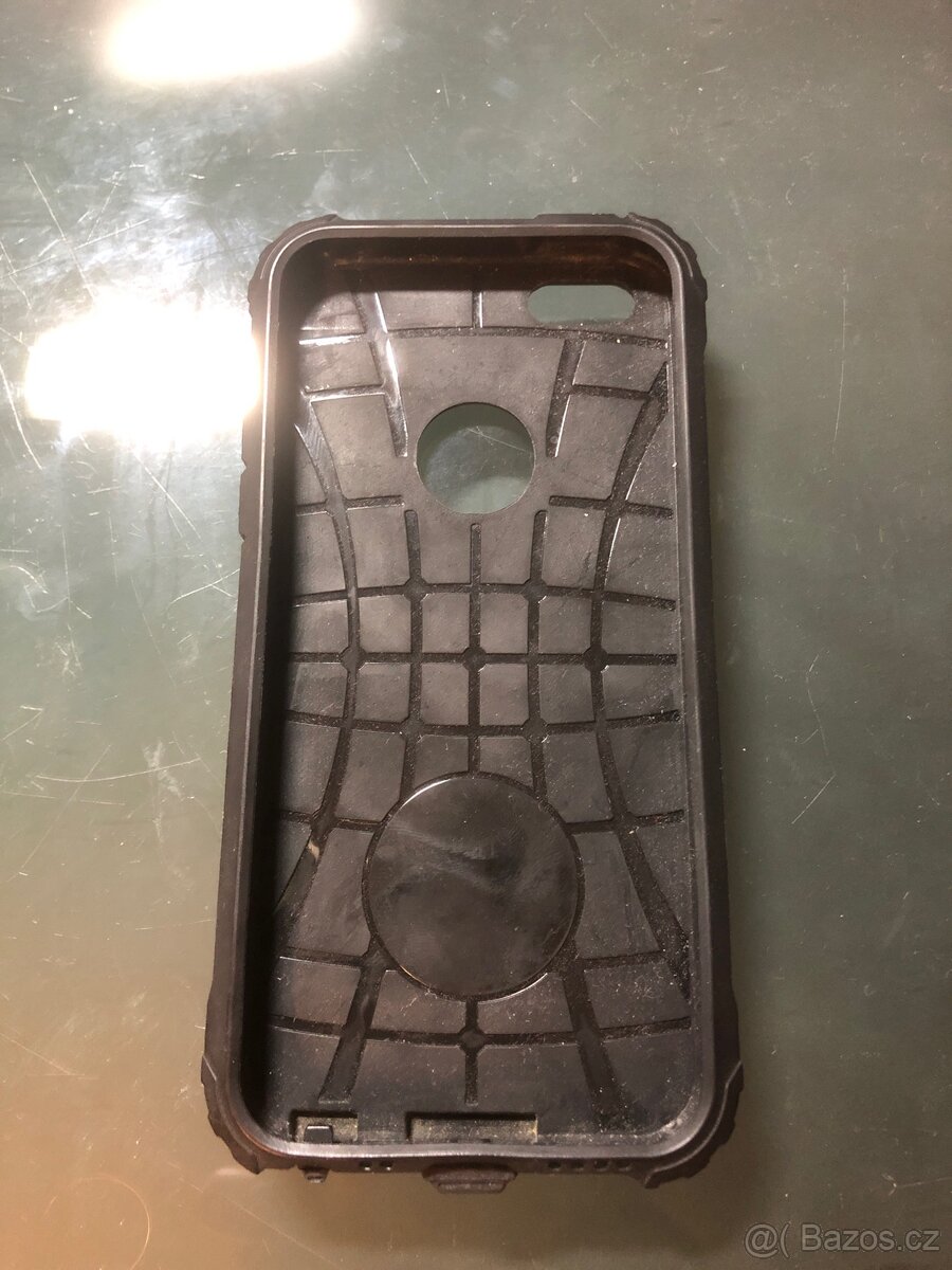 Kryt na IPhone SE - 2