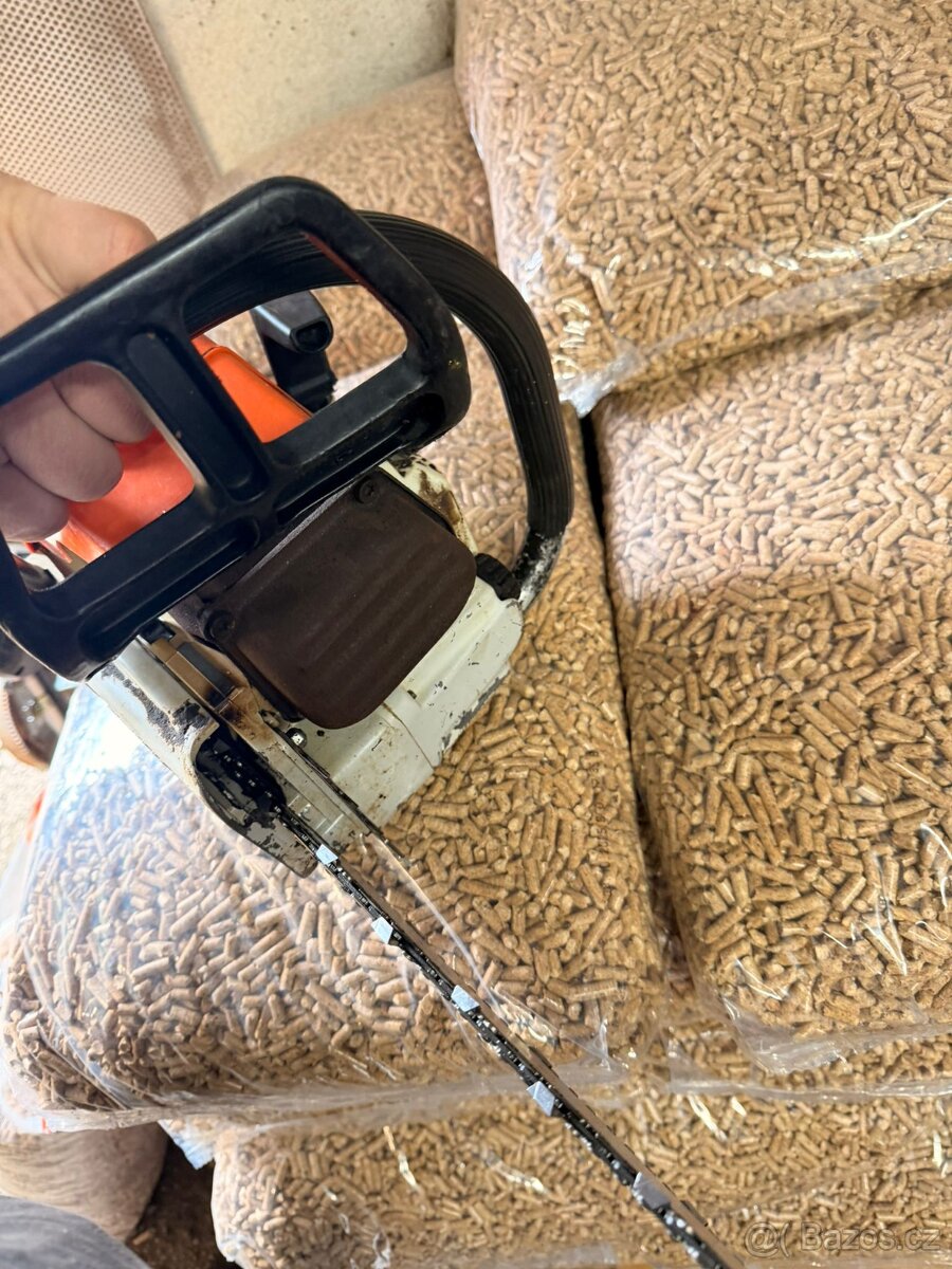 Motorova pila stihl 036 - 2