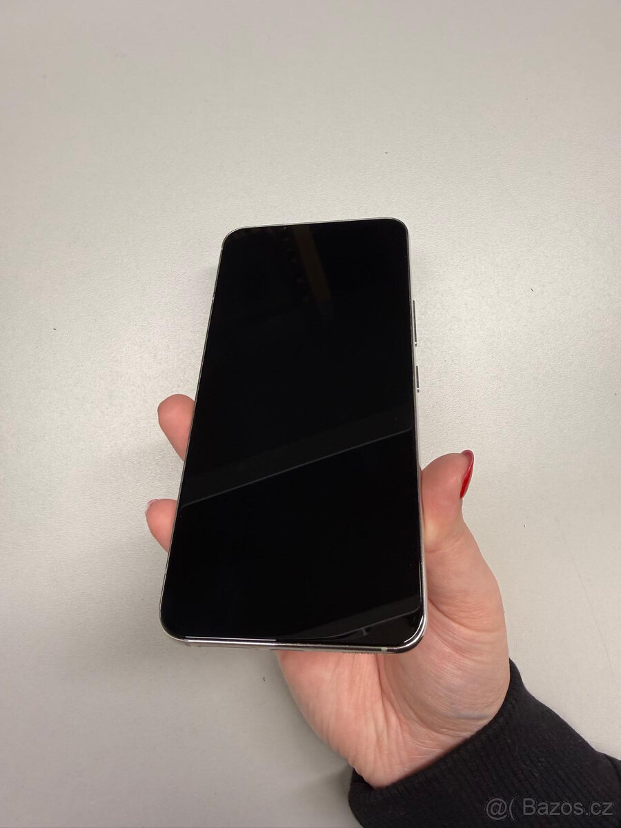 Samsung Galaxy S22, 256GB, white - 2