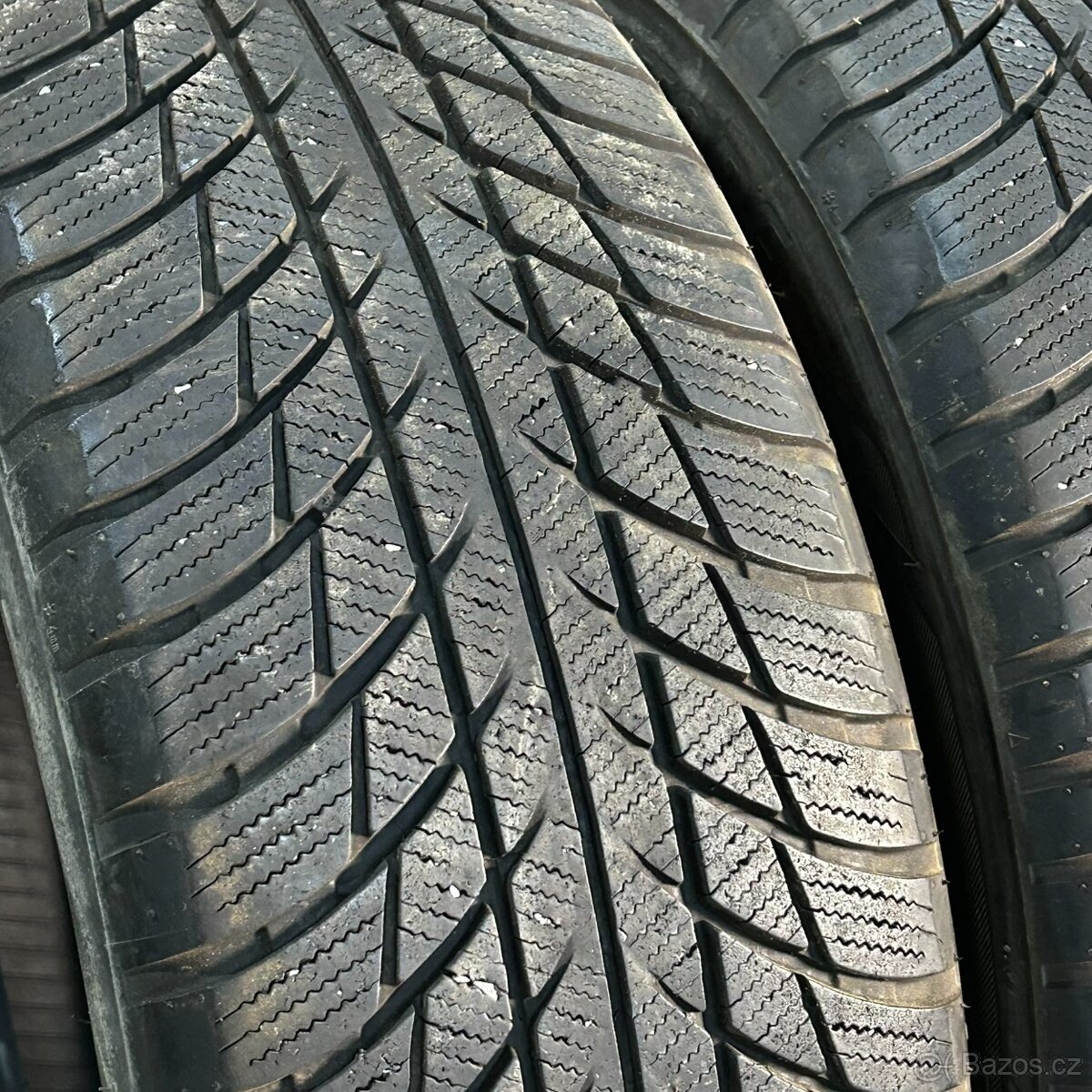 Zimní pneu 205/60 R17 93H Bridgestone 6mm - 2