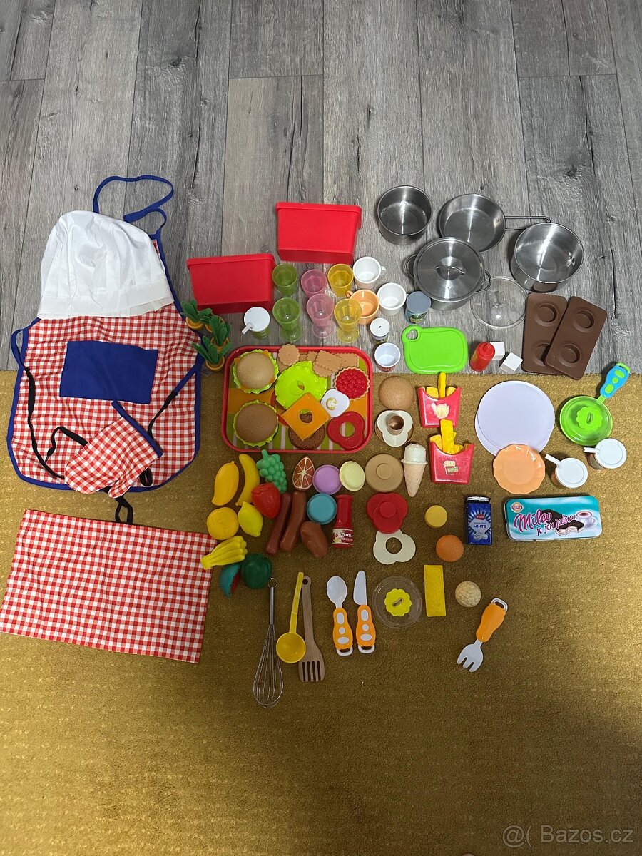 Detska kuchynka s bohatym prislusenstvim a nadobim - 2