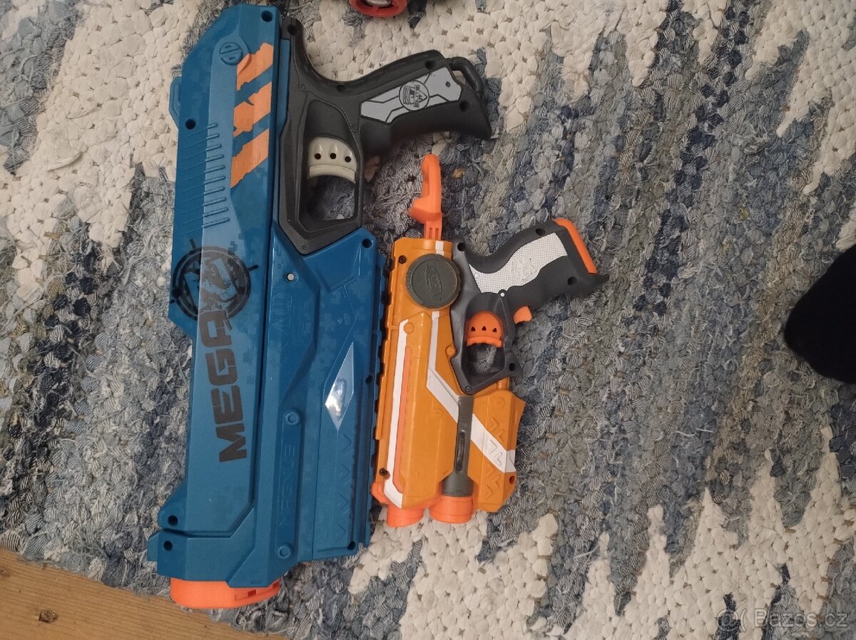 Mix hraček 2x NERF + laser game - 2
