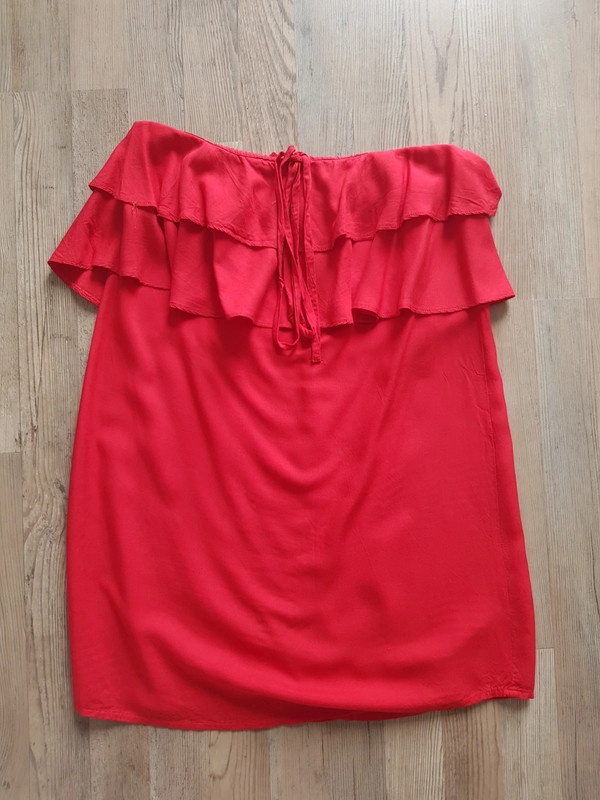 Červené šaty bez ramínek - 2