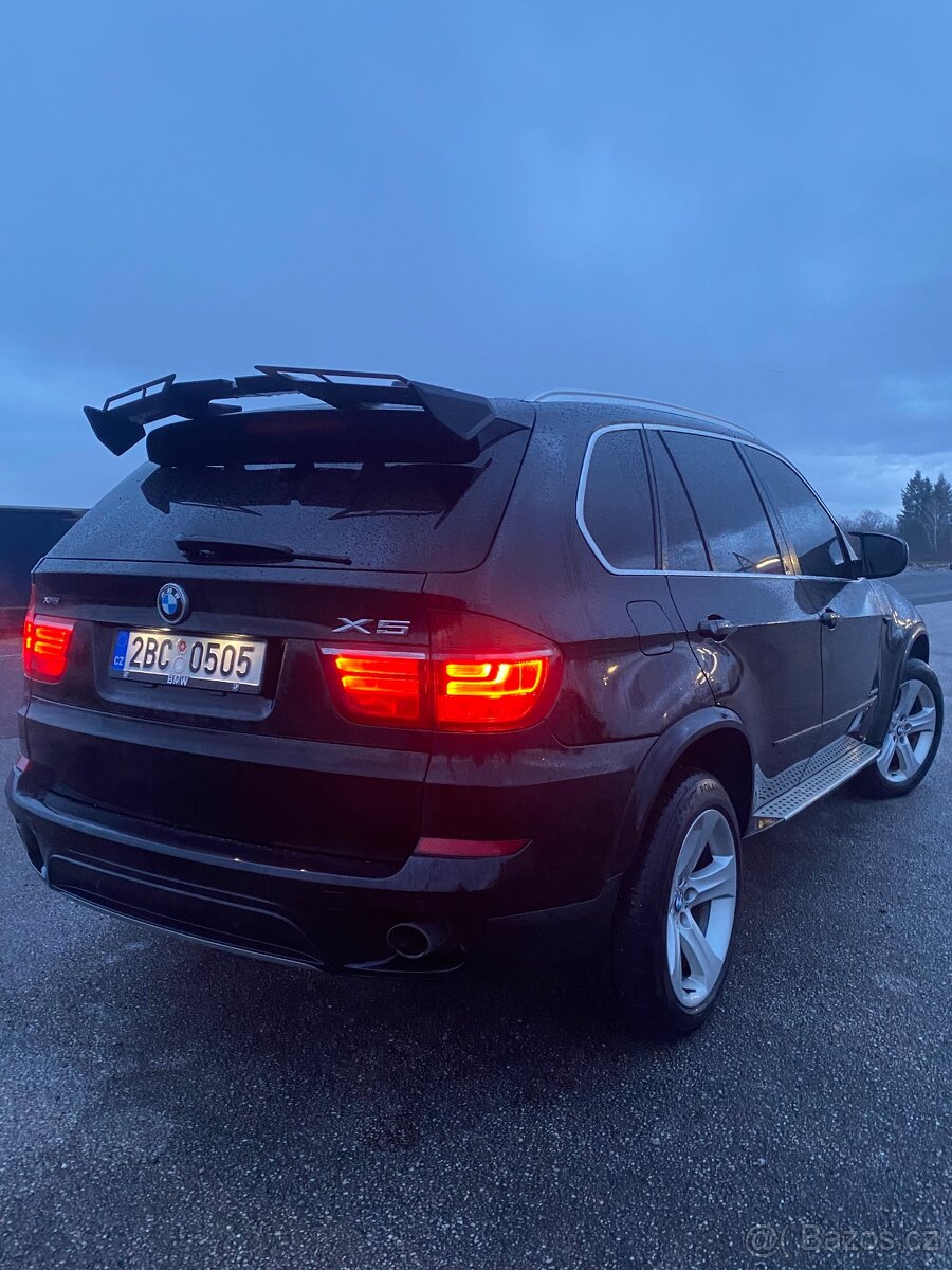 BMW X5 3.0d 180 kW, r. 2011 - 2
