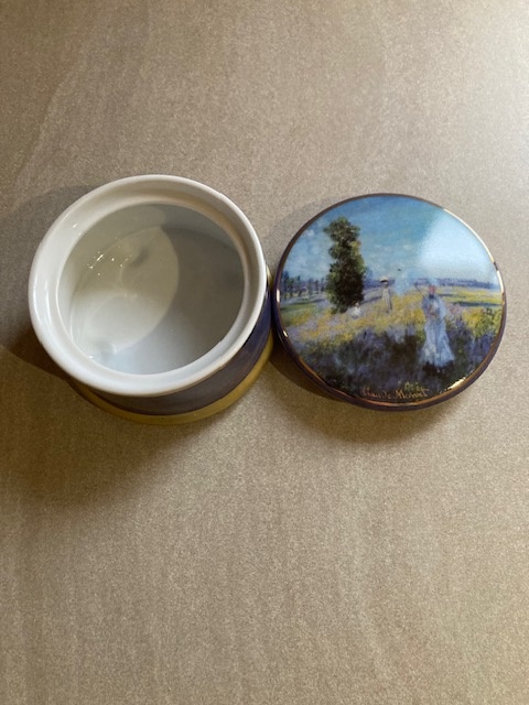 Porcelán GOEBEL - 2