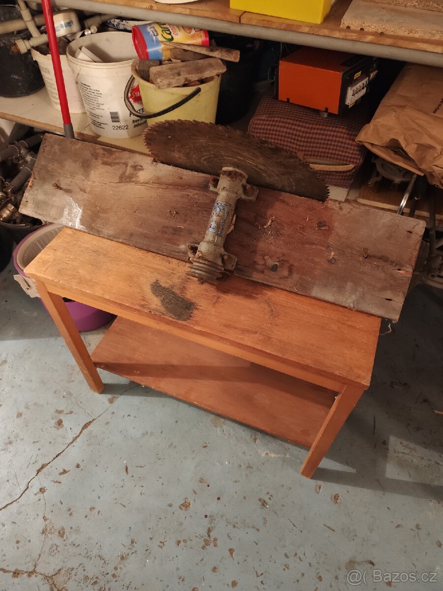 Pilový kotouč 400mm,80zubu s osou a řemenicí - 2