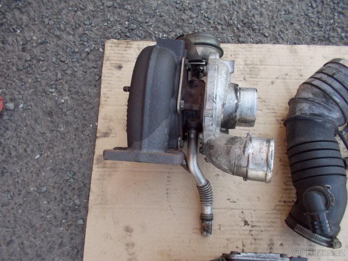 Díly motoru Superb 2.5TDI 120kw - 2