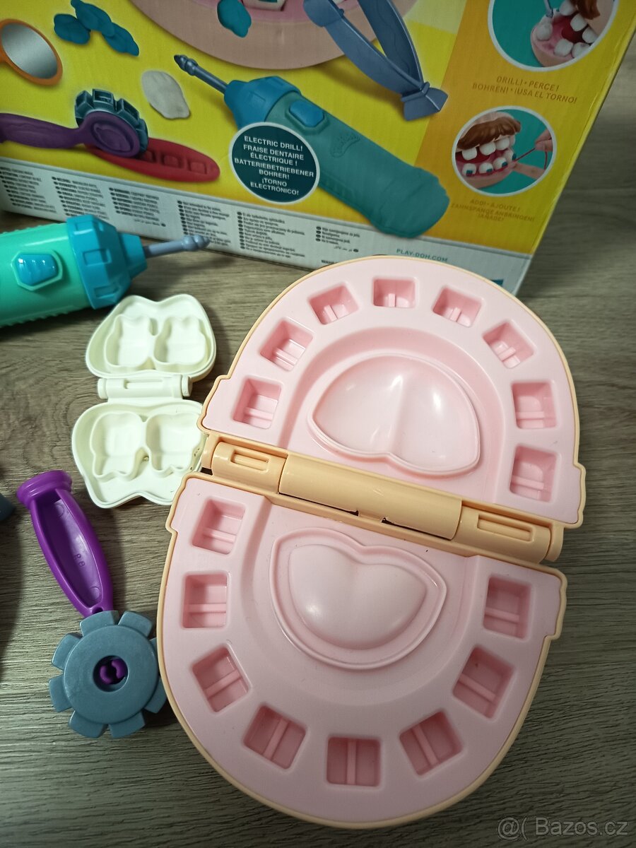 Play-Doh zubař - 2
