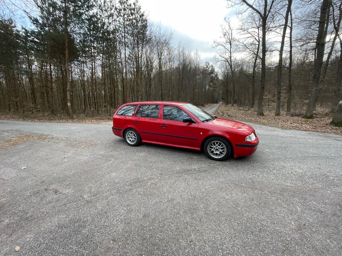Škoda Octavia 1 Combi - 2