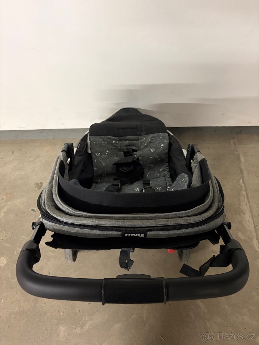 Kočárek Thule Spring Grey Melange - 2