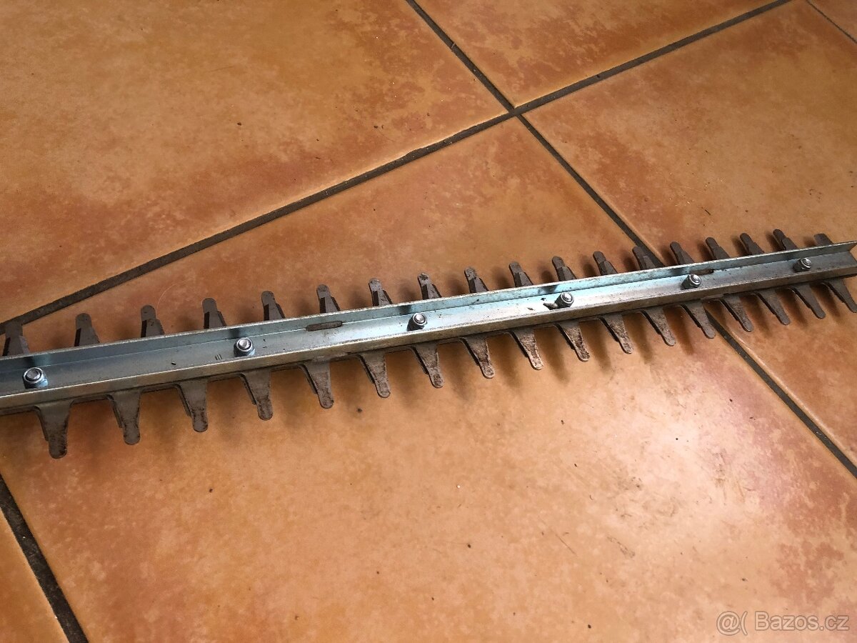 Plotostřih Makita - 2