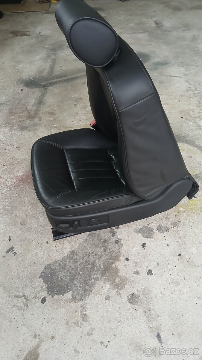 Sedačky audi A8 S8 d2 - 2