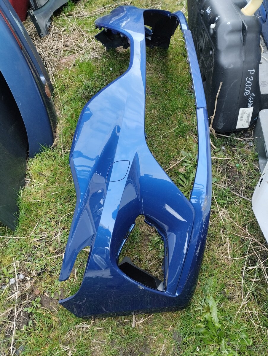 Renault Clio V -MK5 od 2019- přední nárazník - 2