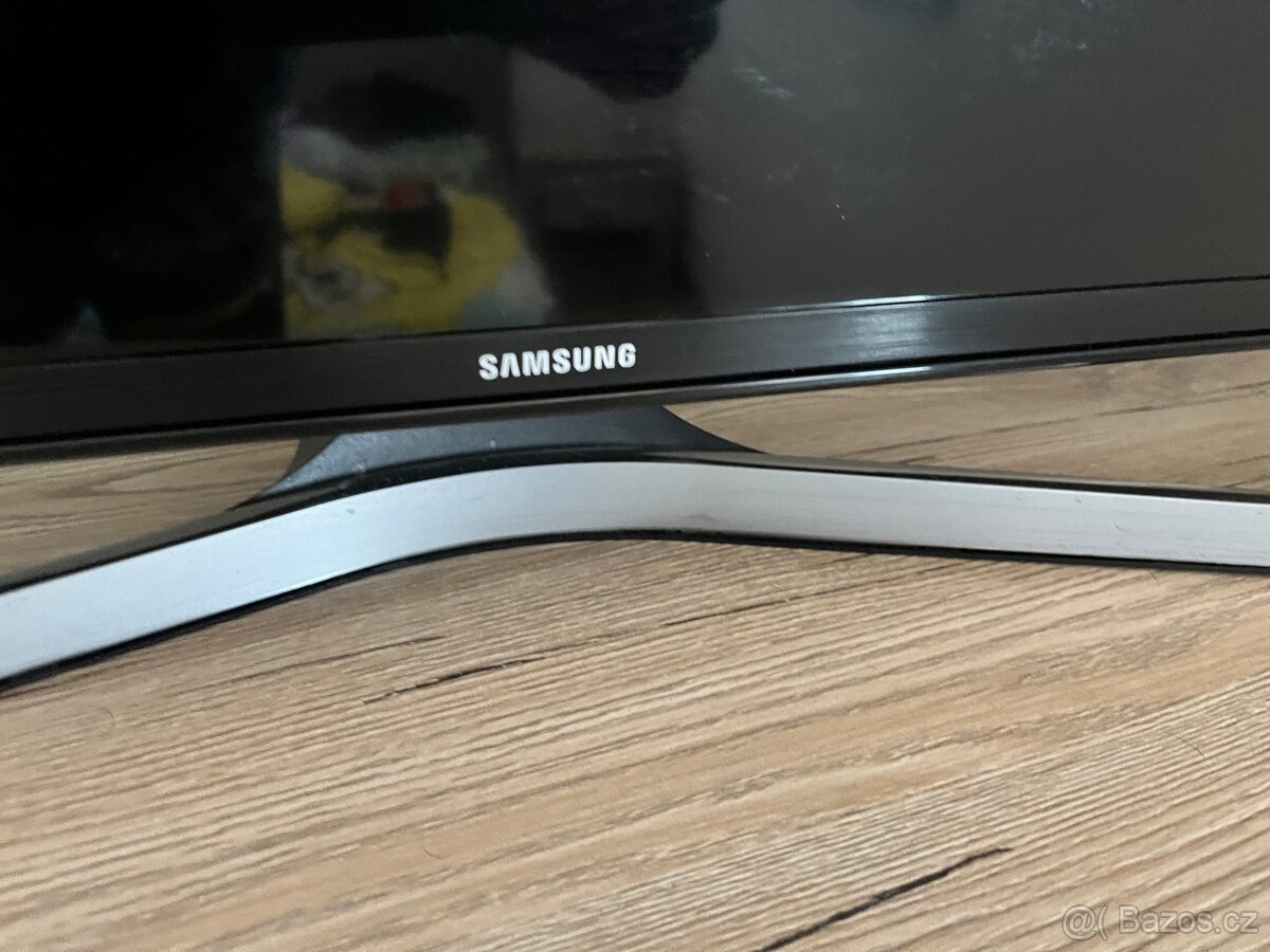 Samsung Smart TV - 2
