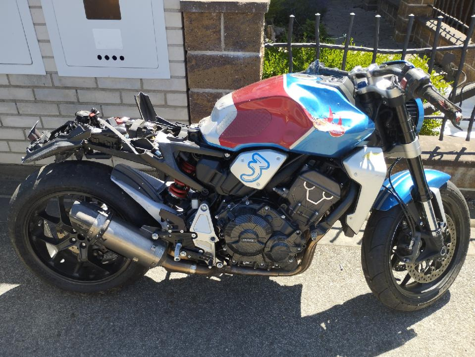 Honda CB 1000R a CB 1000 R Neo Sports na díly - 2