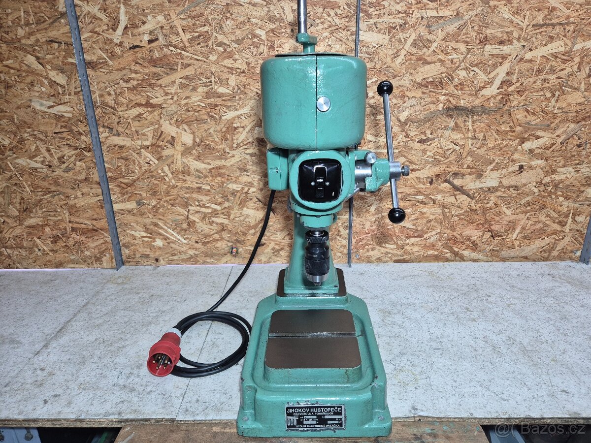 Vŕtačka jihokov V-13 1970 - 2