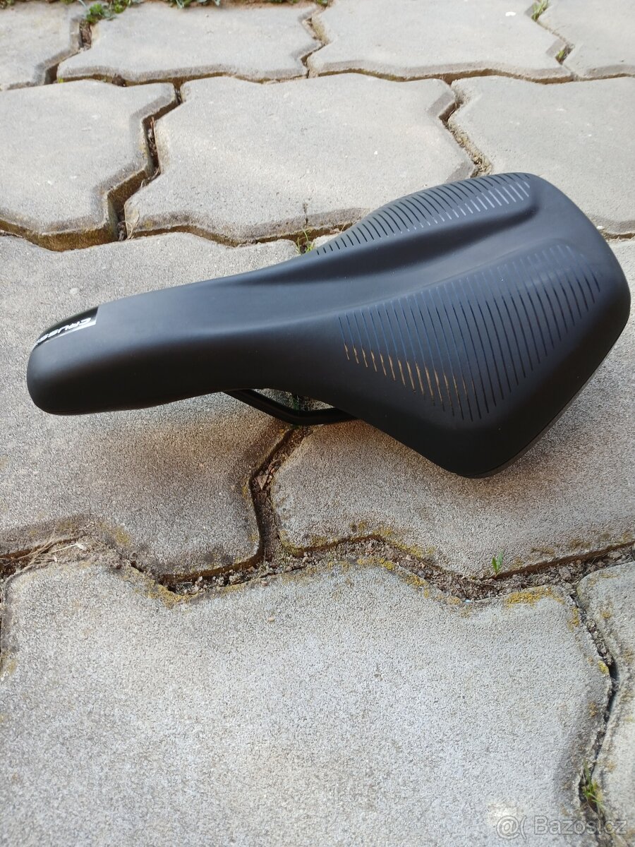 nová sedačka na kolo - 2