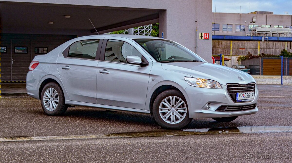 Peugeot 301 1.2 PureTech Allure - 2