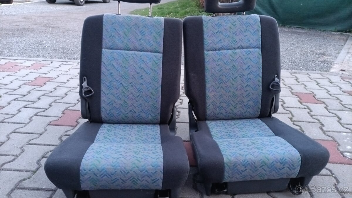 Prodám Toyotu RAV4 2.0 benzín - 2