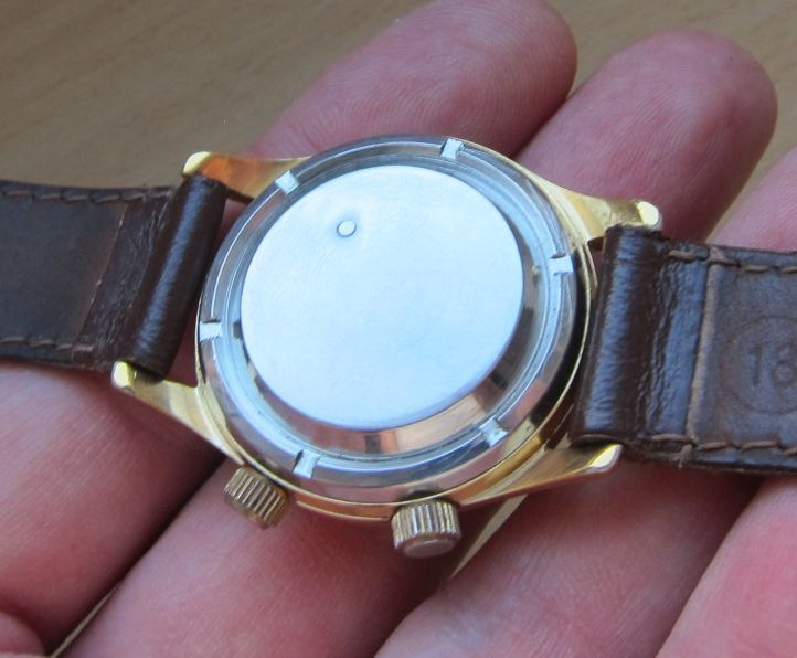 Vzácné švýcarské starožitné pozlacené hodinky HEUER alarm - 2