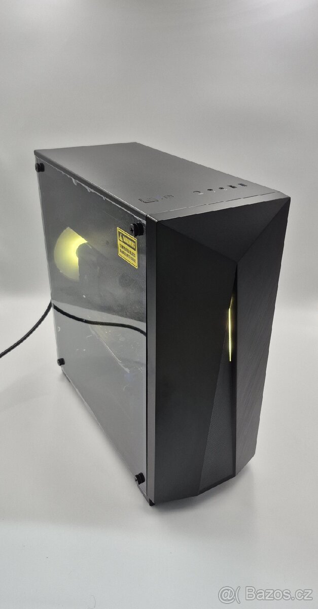 Herní PC RYZEN 7-1700x / NVMe 512GB / RX 580 8GB / WIN 11 - 2