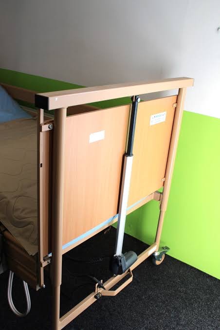 Lůžko typ DALI polohovatelné - 2