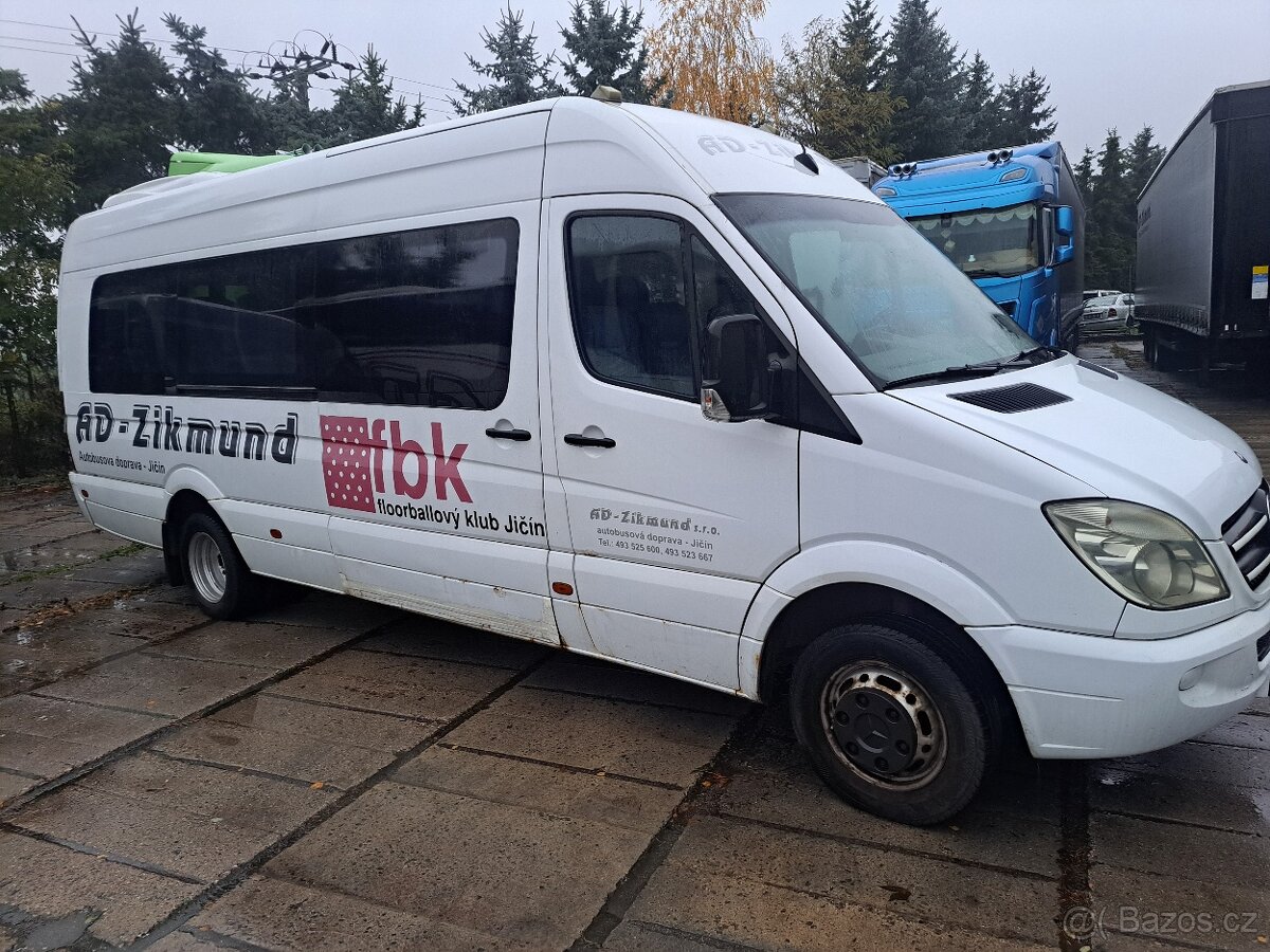 Mercedes-Benz Sprinter 518CDI 20 míst - 2